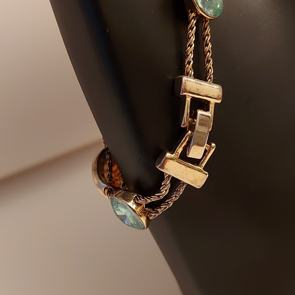 Beautiful Monet bracelet - Picture 3 of 8